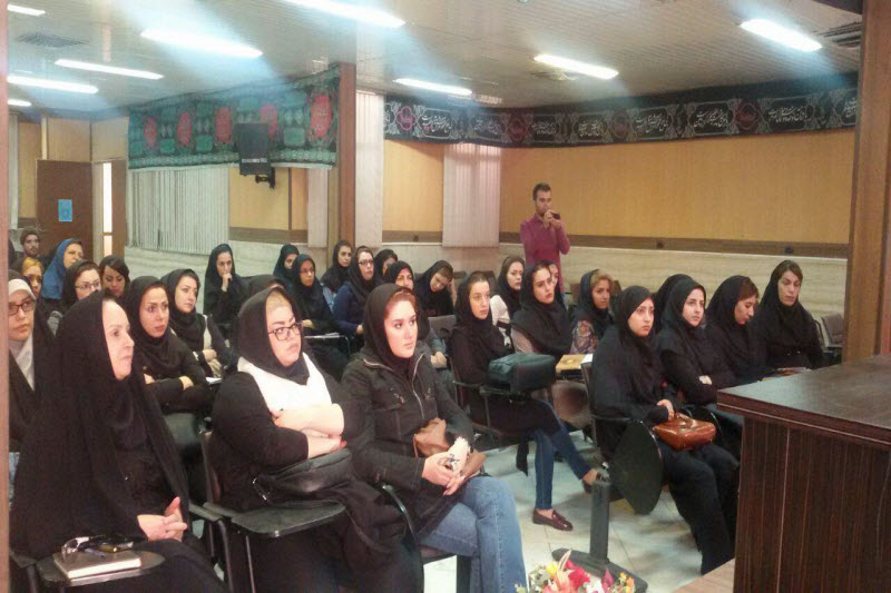 نشست فرهنگی با موضوع سلامت خانواده و زنان با رویکرد امر به معروف و نهی از منکر
