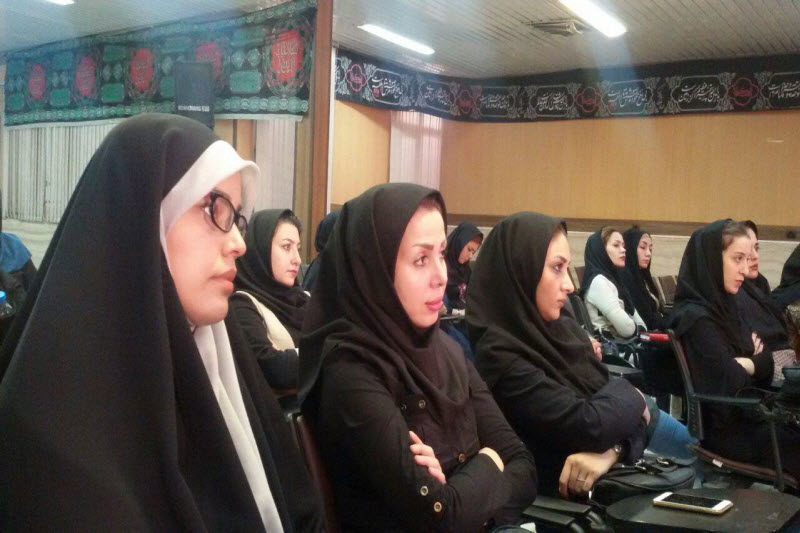نشست فرهنگی با موضوع سلامت خانواده و زنان با رویکرد امر به معروف و نهی از منکر